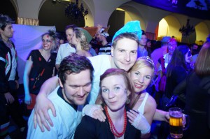 2016GrTvFasching00792